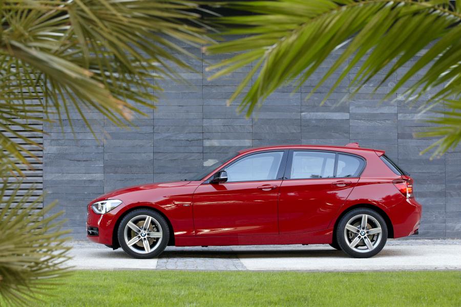  BMW 118i Sport Line 2011 года  (фото 175 из 185)